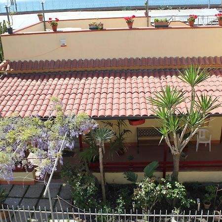 Domus Felix Acomodação com café da manhã Ercolano Exterior foto