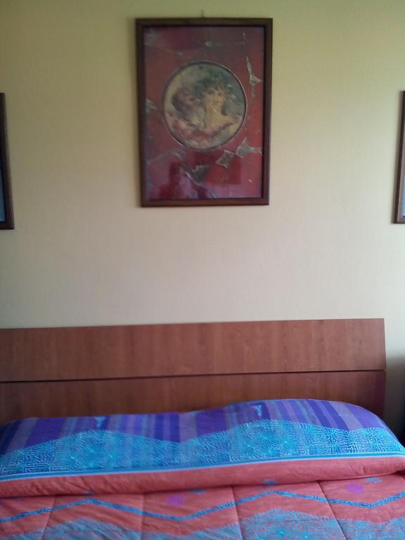 Domus Felix Acomodação com café da manhã Ercolano Quarto foto